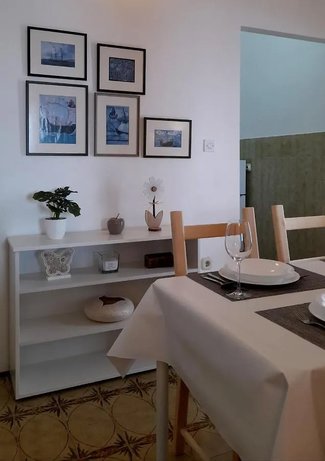 Apartment Mima With Sea View Drage 0*,  Chorvatsko